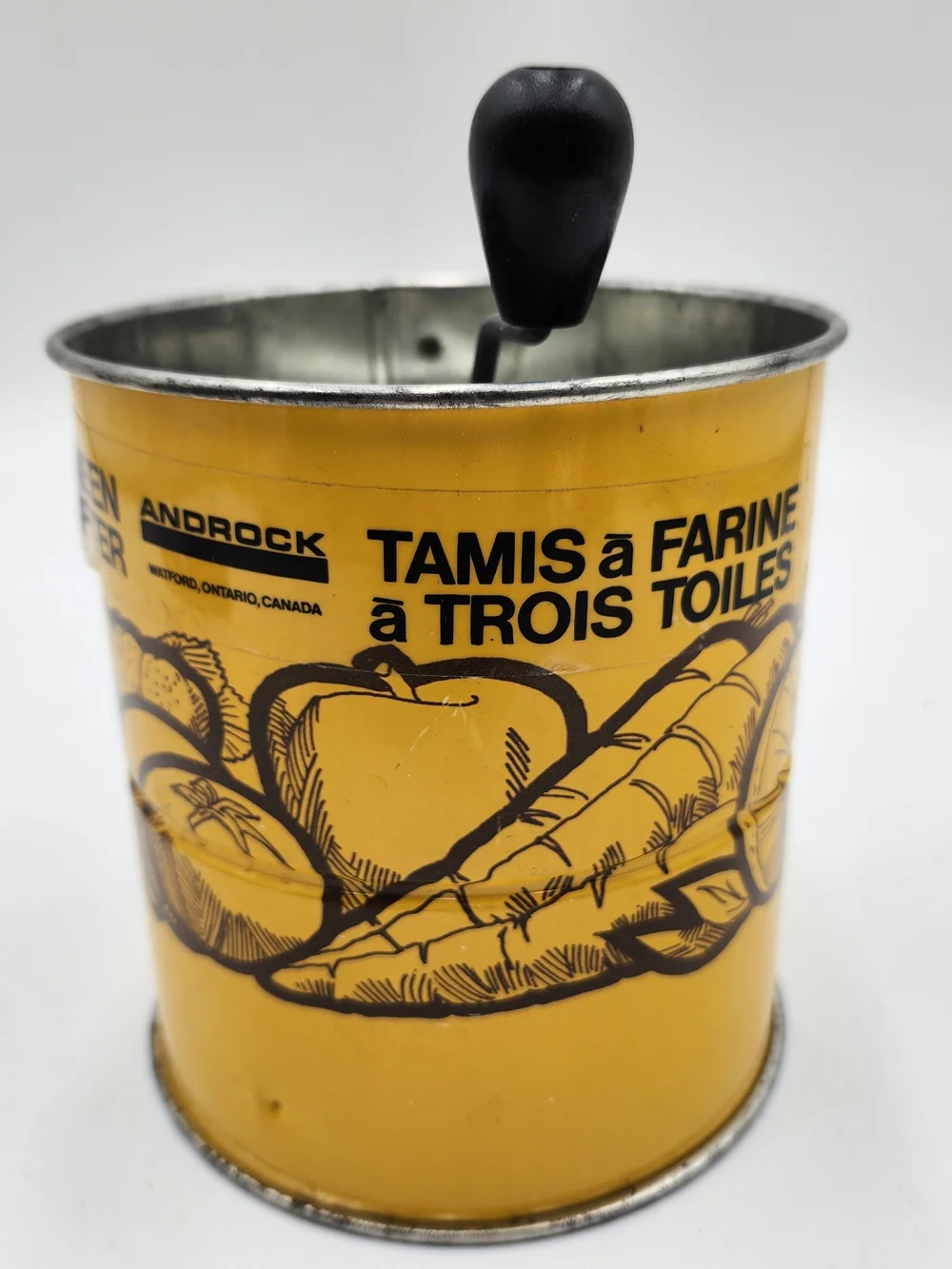 VINTAGE ANDROCK 3 SCREEN FLOUR SIFTER - YELLOW WITH VEGGIE DESIGN